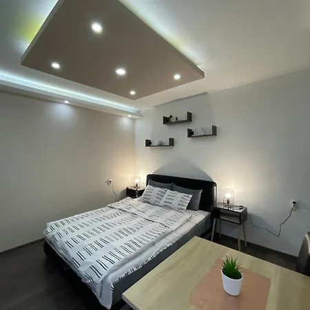 Апартаменты A&d *